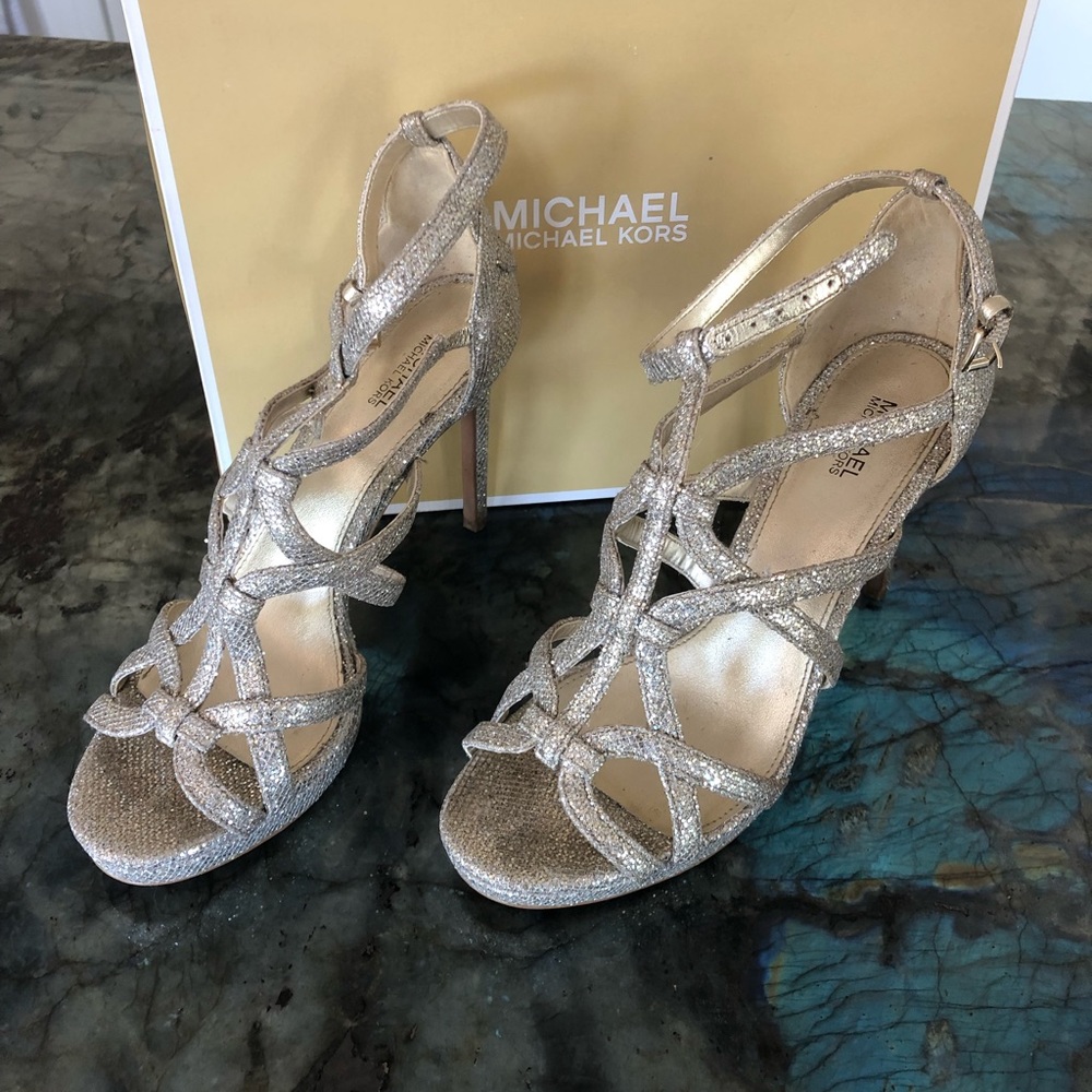 Michael Kors Champaign heels size 8 - Picture 3 of 4